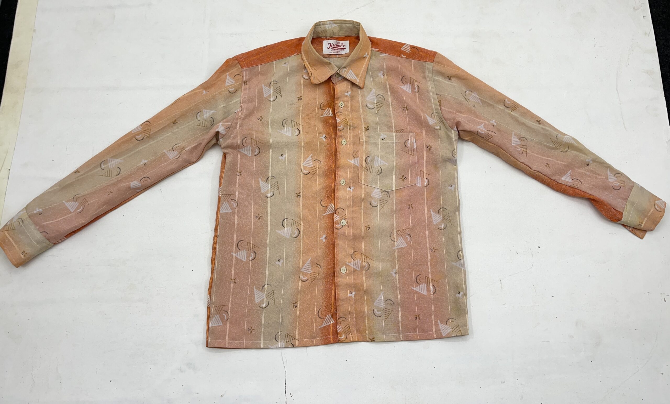 Abstract Motif Casual Shirt - Image 3