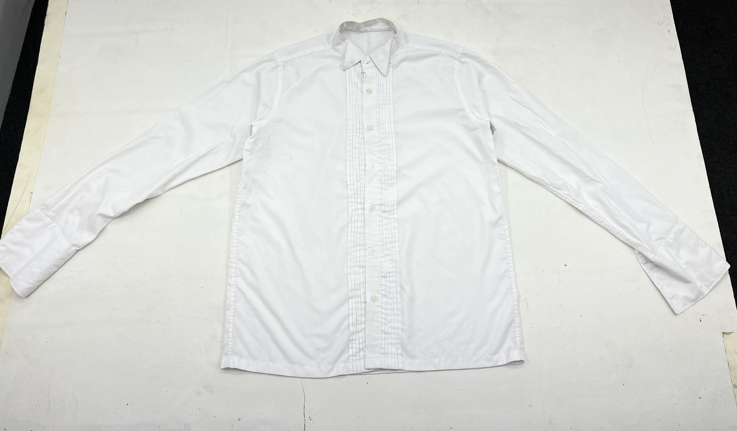 White Formal Shirt - Image 3
