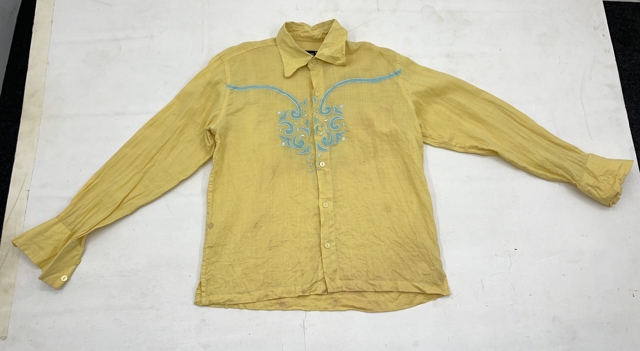 Embroidered Casual Shirt - Image 2