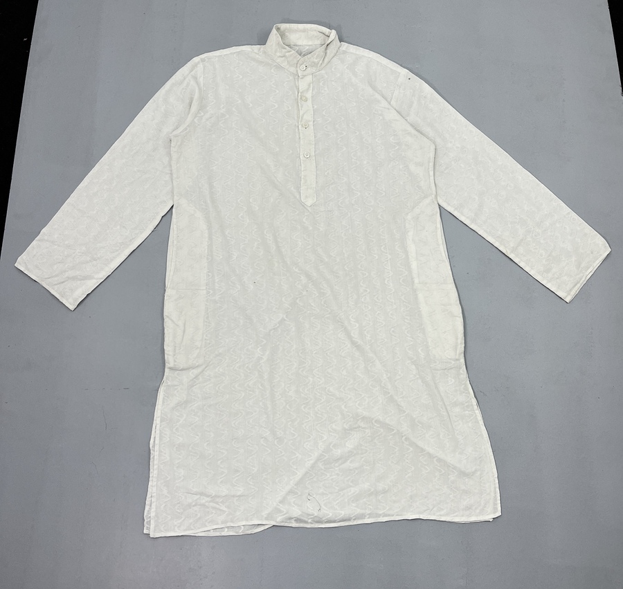 Men White Textured Kurta - Image 4