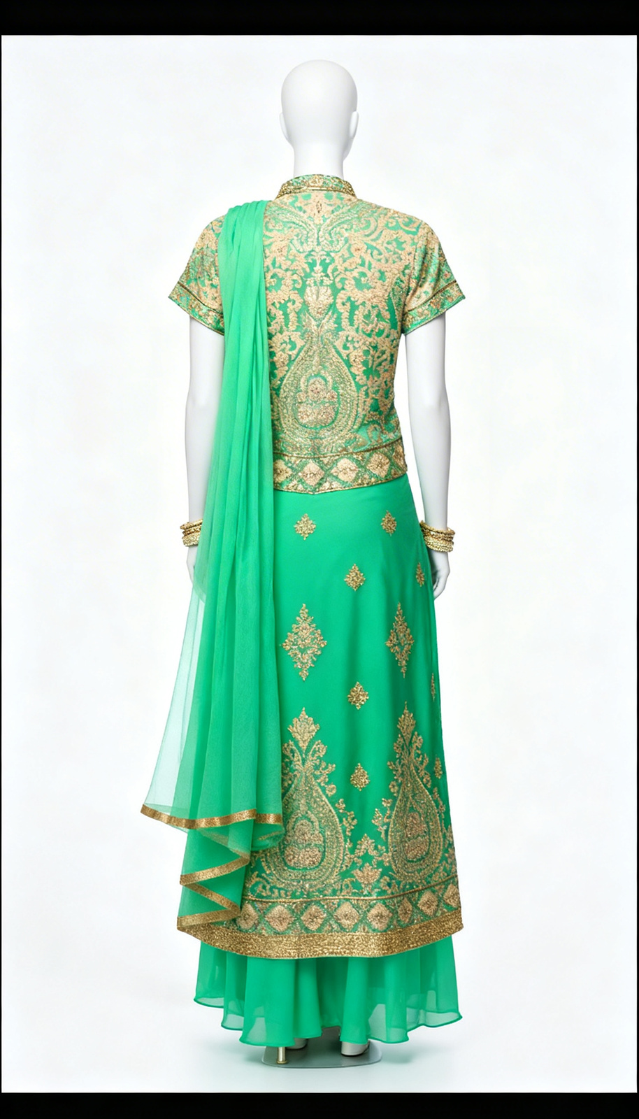 Embroidered Kurta Set - Image 3
