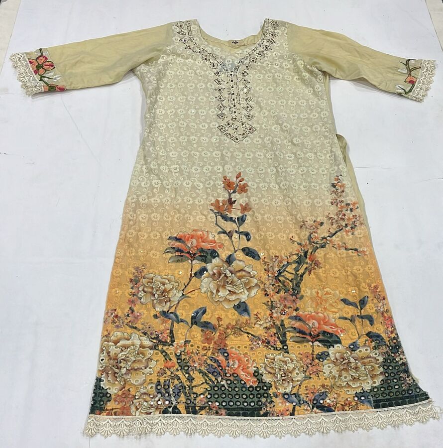 Floral Printed Straight Kurti - Image 3
