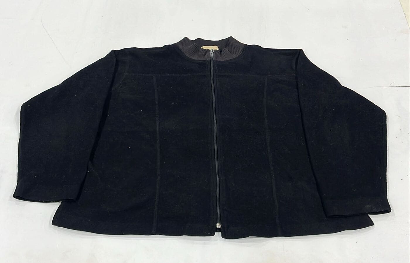 Solid Black Fleece Zip Jacket - Image 4